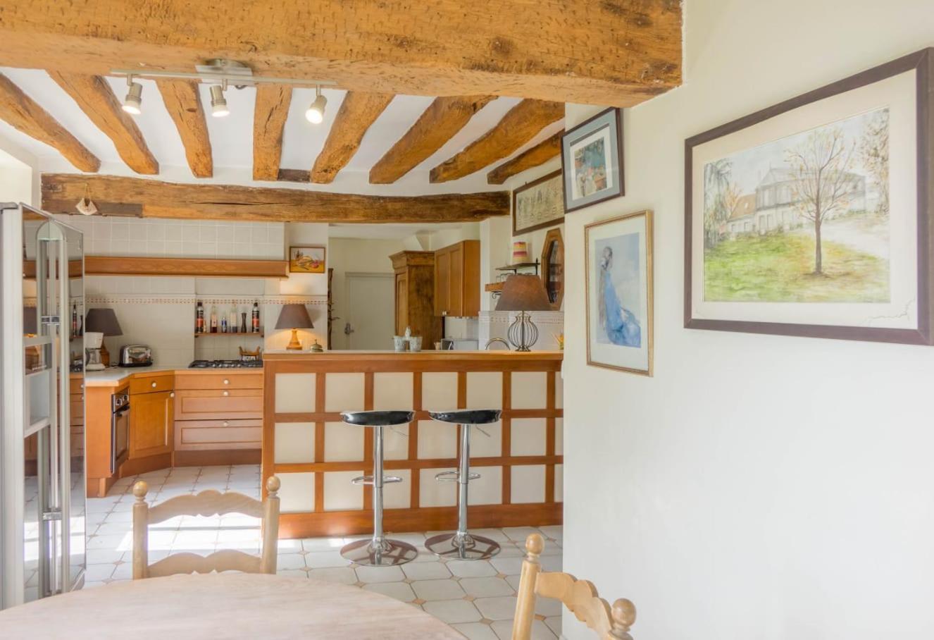 Maison Chaleureuse De 4 A 12 Personnes Neuville-aux-Bois エクステリア 写真